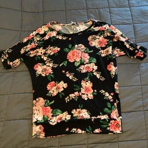 Women’s floral top